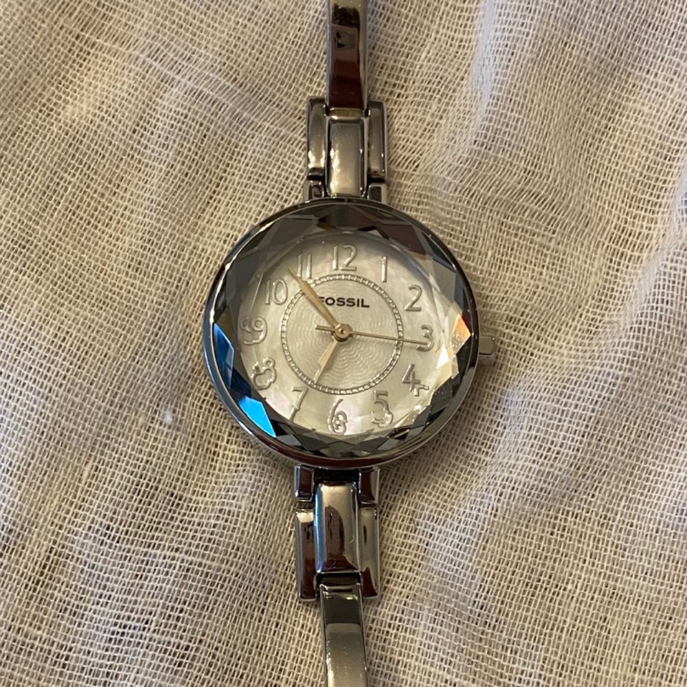 F2 Fossil Watch